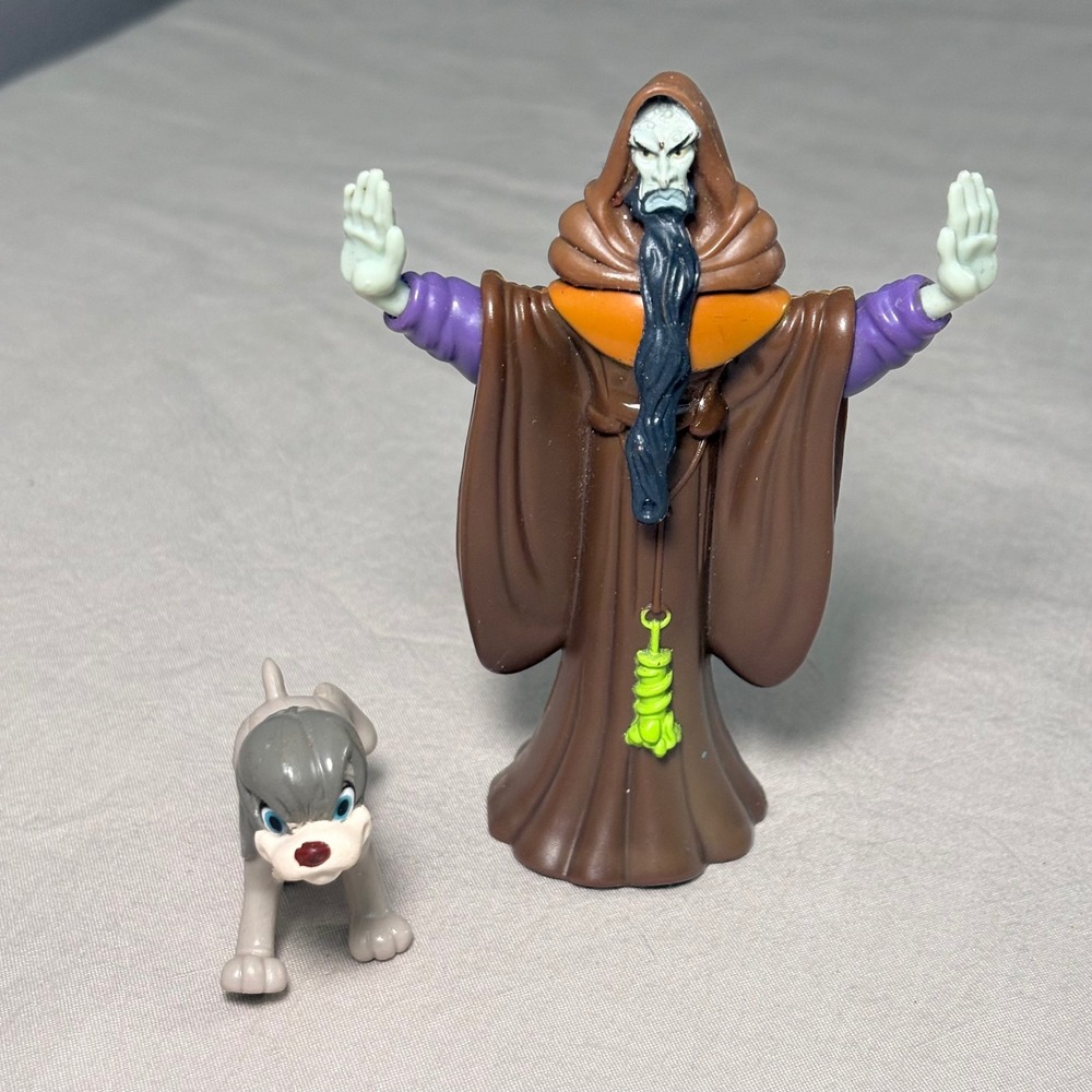 Vintage 1997 Burger King Anastasia Rasputin and Dog Toy Figures Set SN-11-44